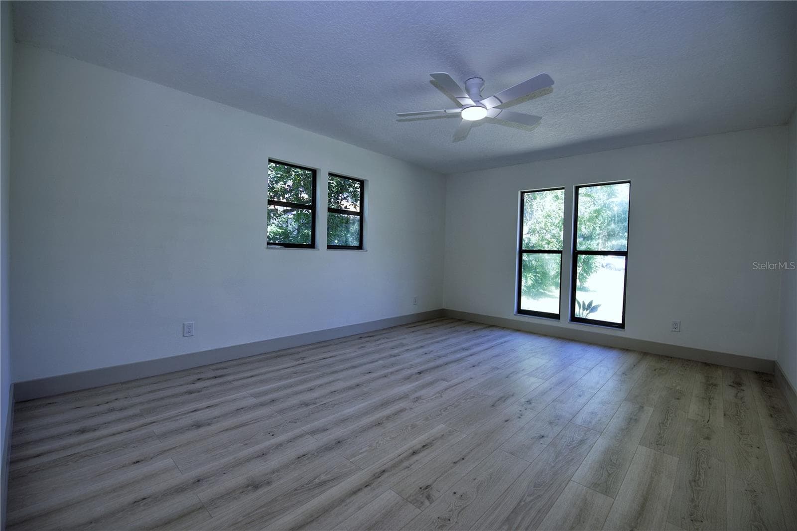 Single Family Residence at 1074 CLUB HOUSE BLVD, NEW SMYRNA BEACH, photo 37 of 59
