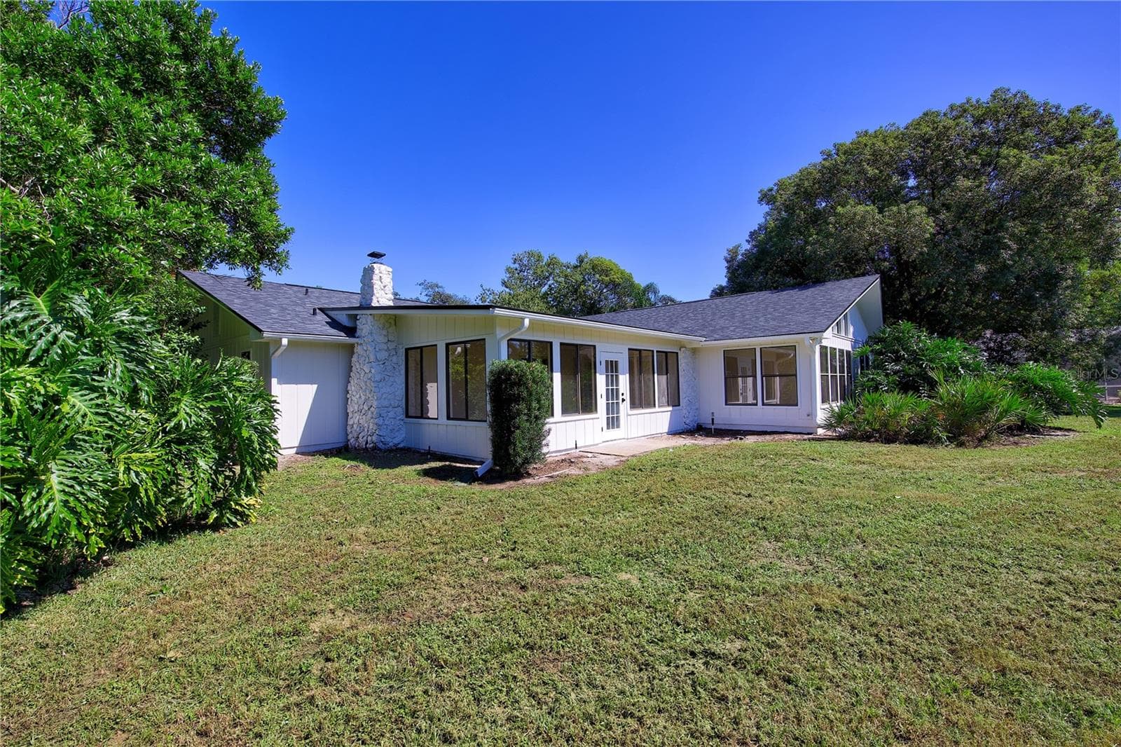 Single Family Residence at 1074 CLUB HOUSE BLVD, NEW SMYRNA BEACH, photo 41 of 59