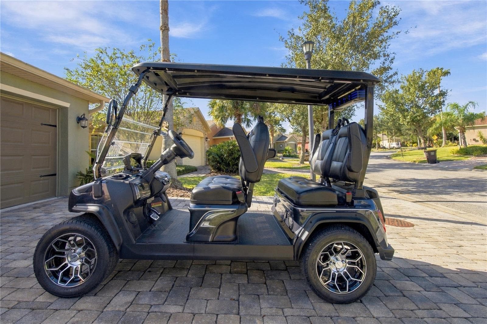 2025 RANGER D5 EVOLUTION GOLF CART W/LITHIUM BATTERY - 137 RIALTO RD, POINCIANA