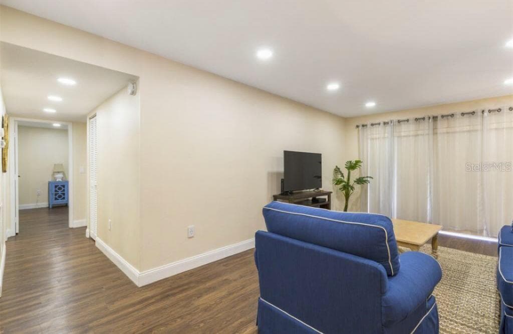 Condominium at 3231 BENEVA RD #101, SARASOTA, photo 15 of 32