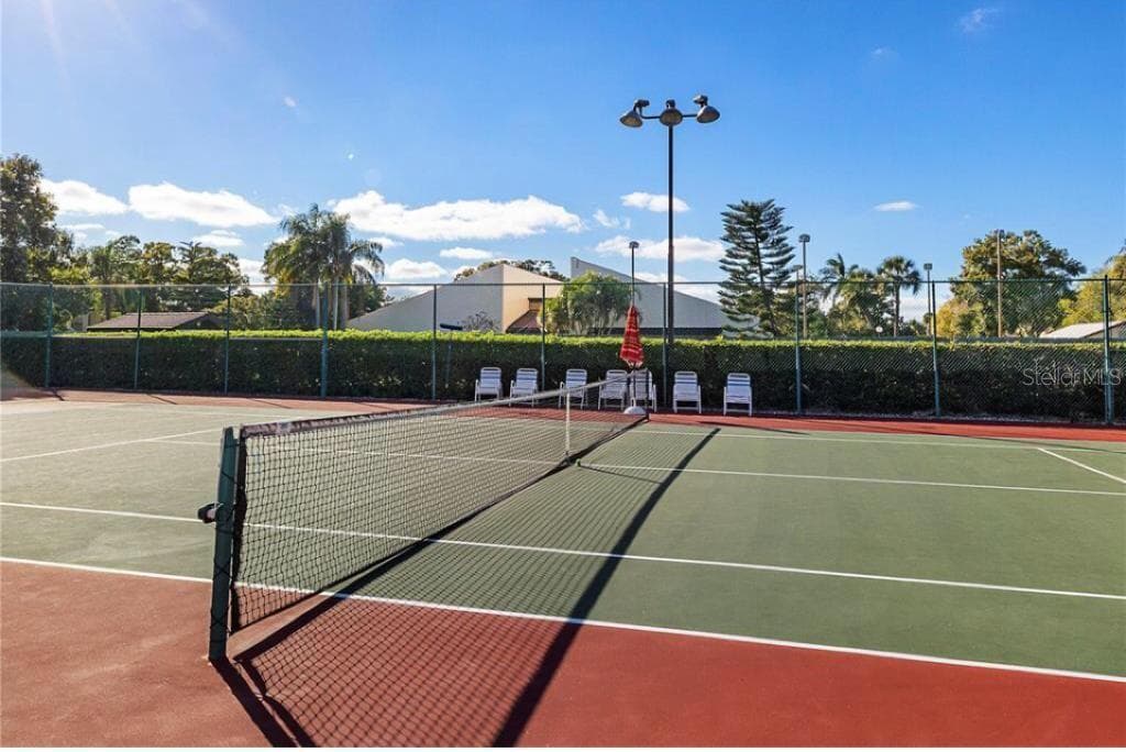 Tennis court - 3231 BENEVA RD #101, SARASOTA
