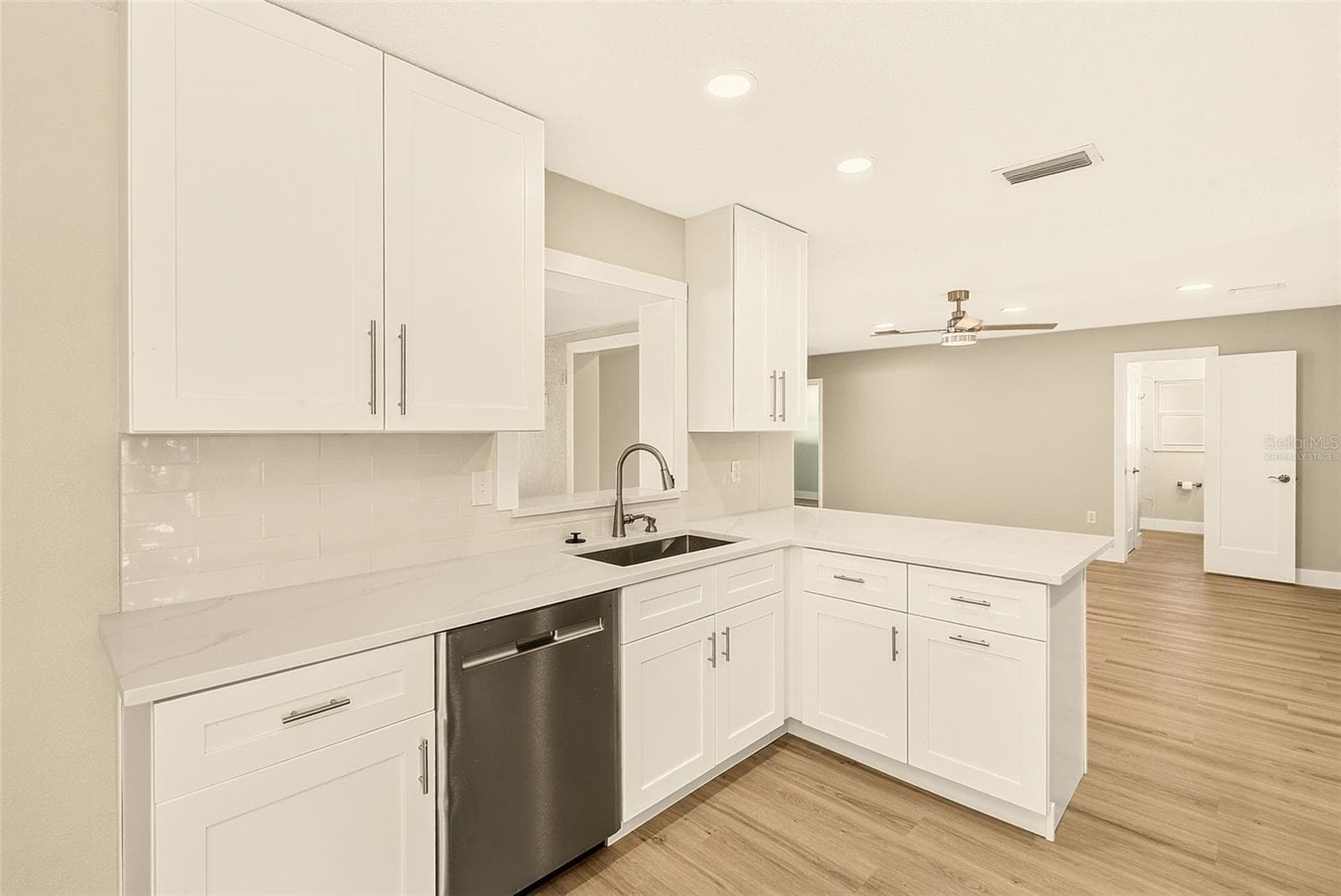 Virtually Staged - 1902 42ND ST W, BRADENTON
