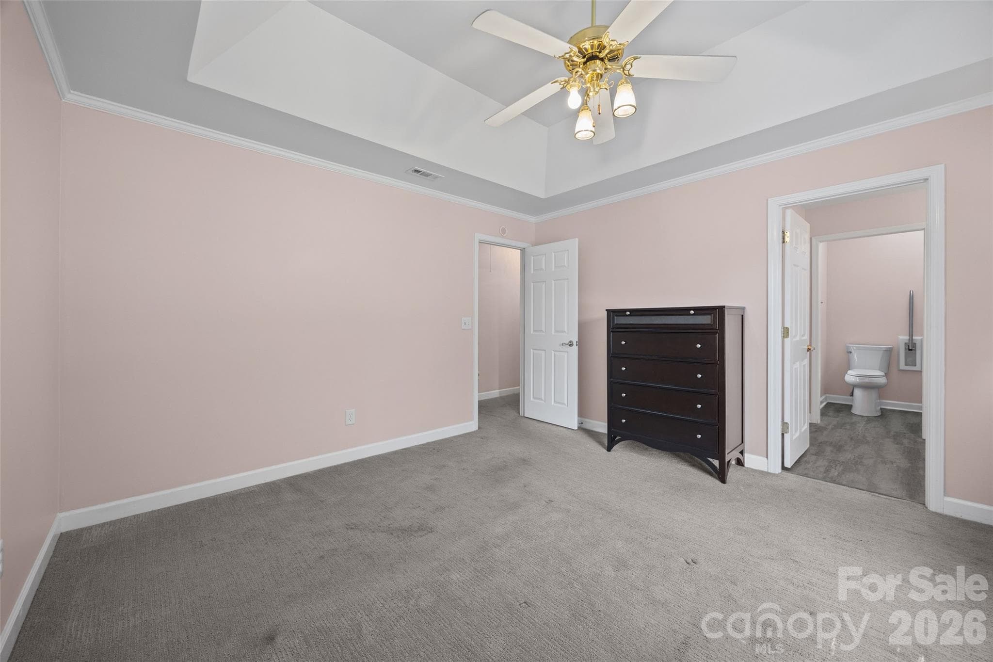 Single Family Residence at 800 Thistledown Drive, Rock Hill, photo 12 of 18