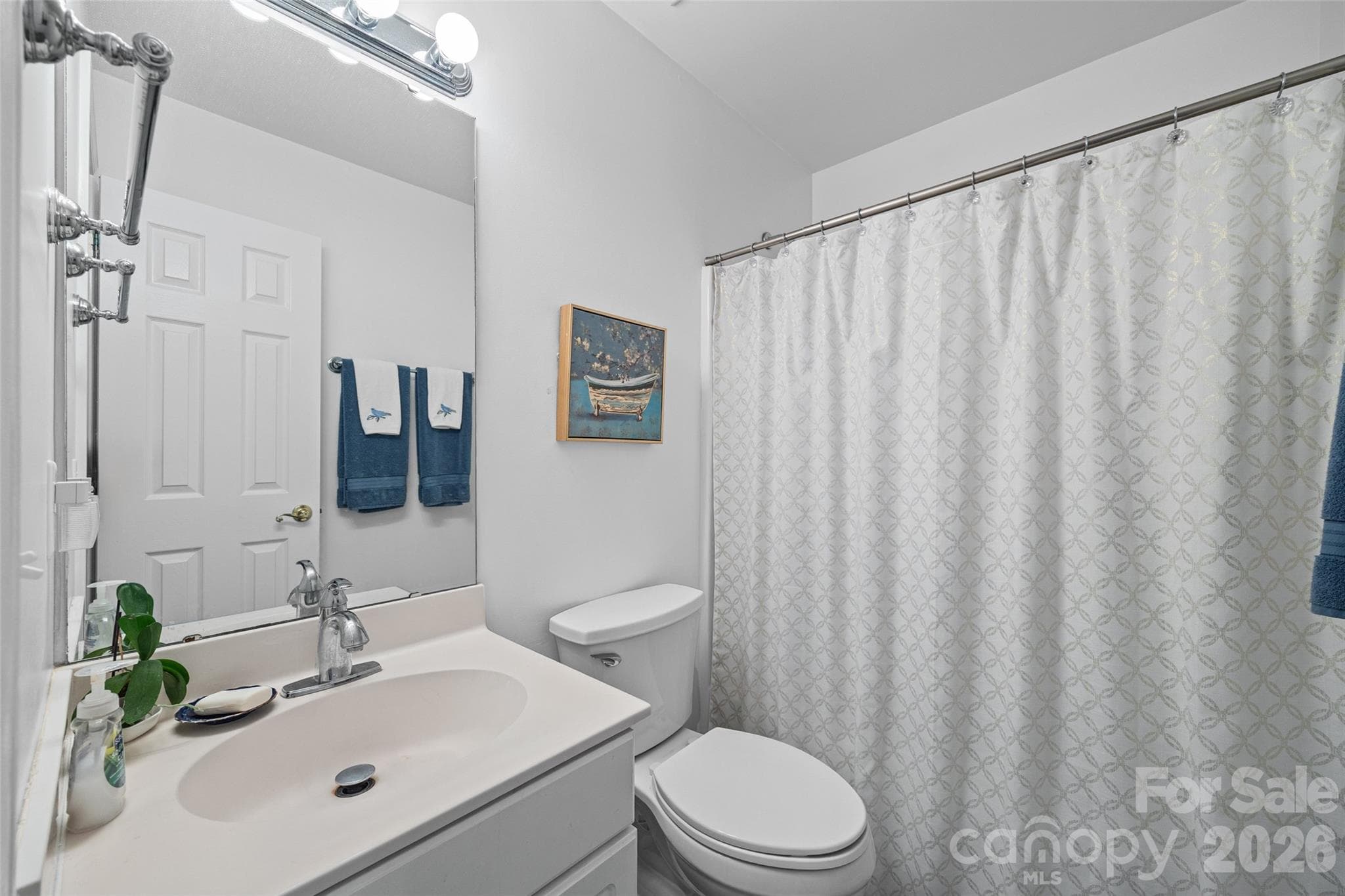 Single Family Residence at 800 Thistledown Drive, Rock Hill, photo 15 of 18