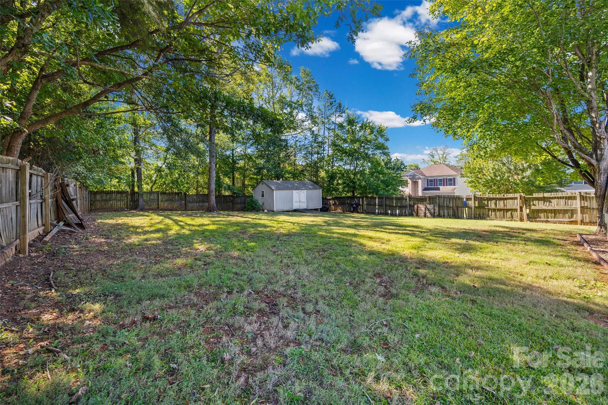 Single Family Residence at 800 Thistledown Drive, Rock Hill, photo 17 of 18