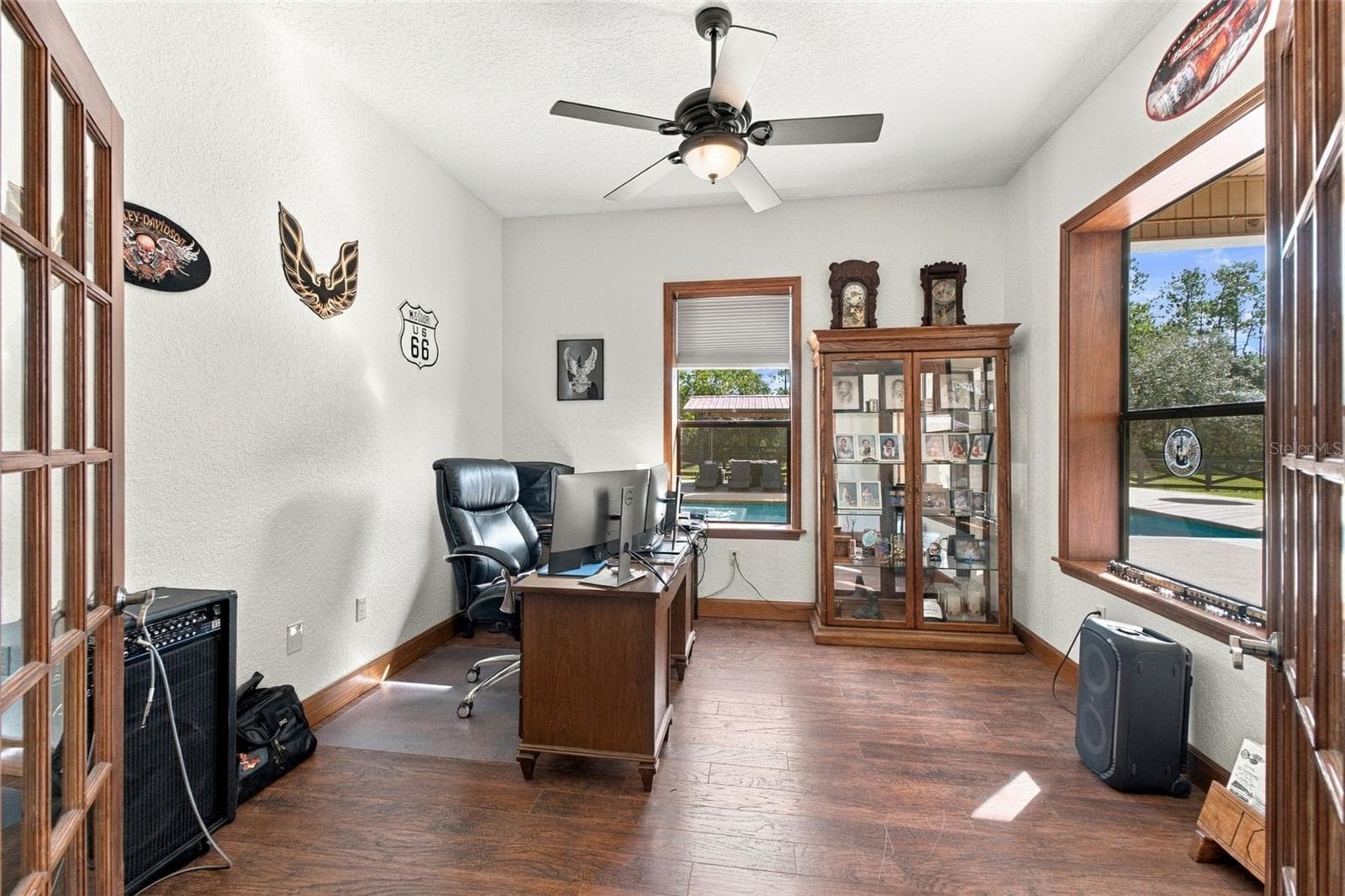 HOME OFFICE OFF OF KITCHEN - 10484 GYPSY AVE, WEEKI WACHEE
