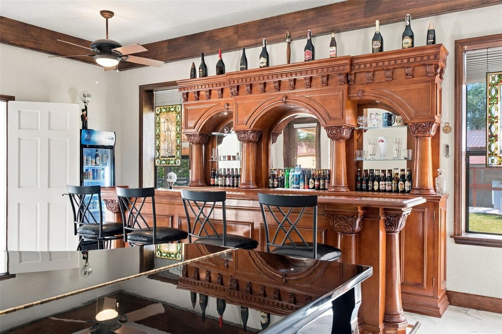 BAR/GAMEROOM - 10484 GYPSY AVE, WEEKI WACHEE