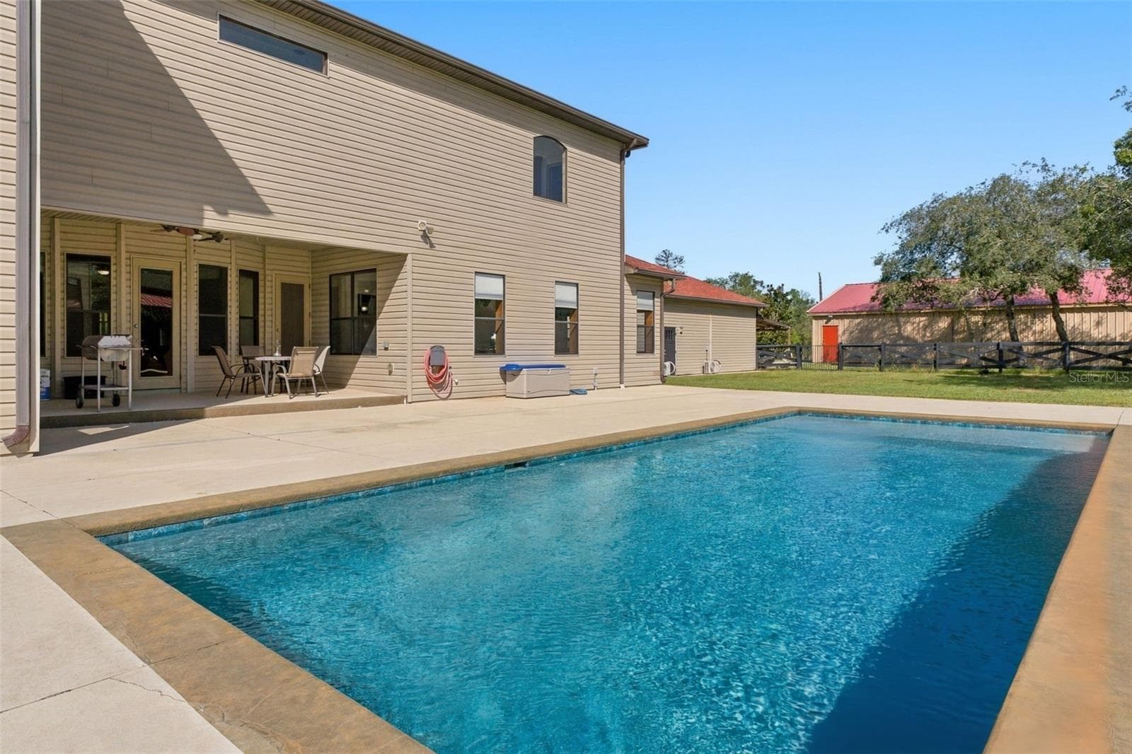 POOL - 10484 GYPSY AVE, WEEKI WACHEE