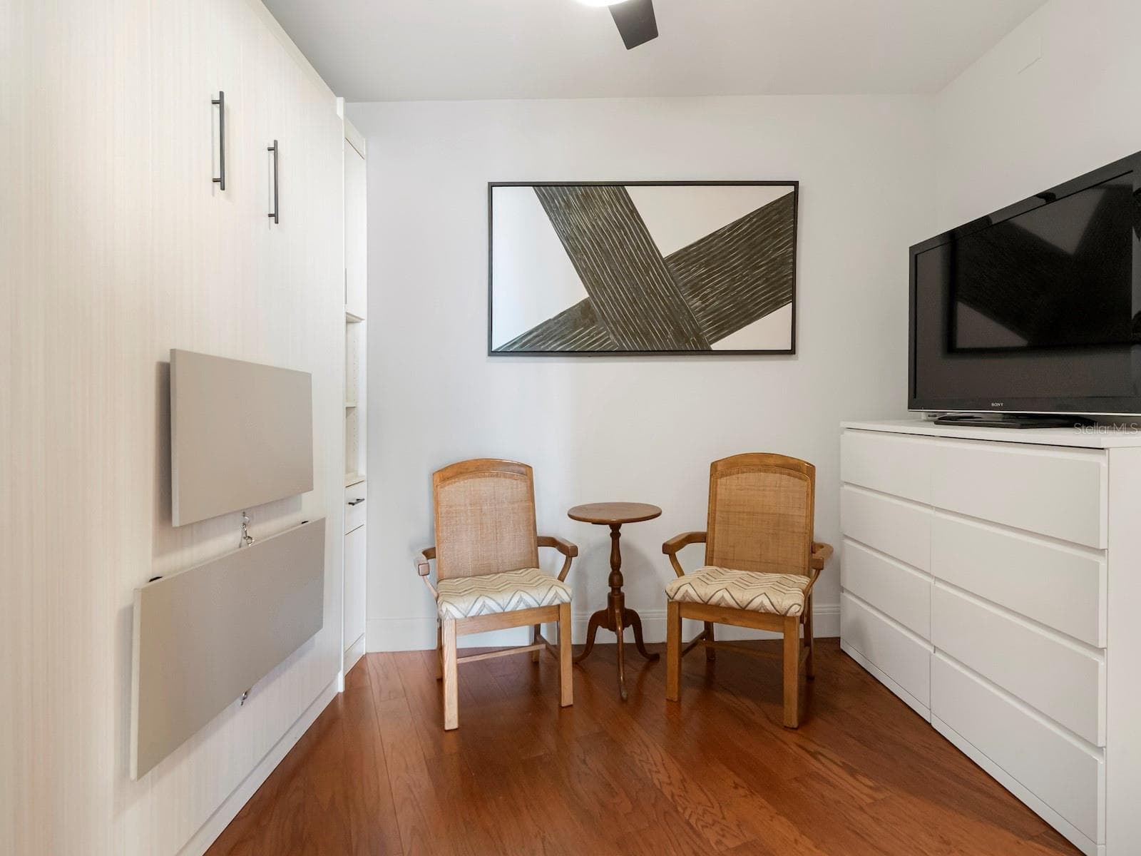 2nd Bedroom/Den with Murphy Bed - 450 KNIGHTS RUN AVE #803, TAMPA