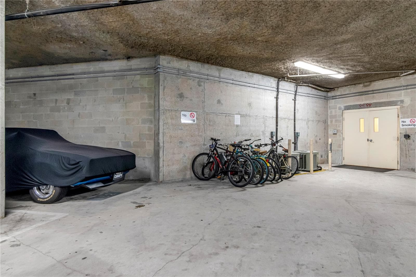 Private Assigned Parking Space Steps to Door Entry - 450 KNIGHTS RUN AVE #803, TAMPA