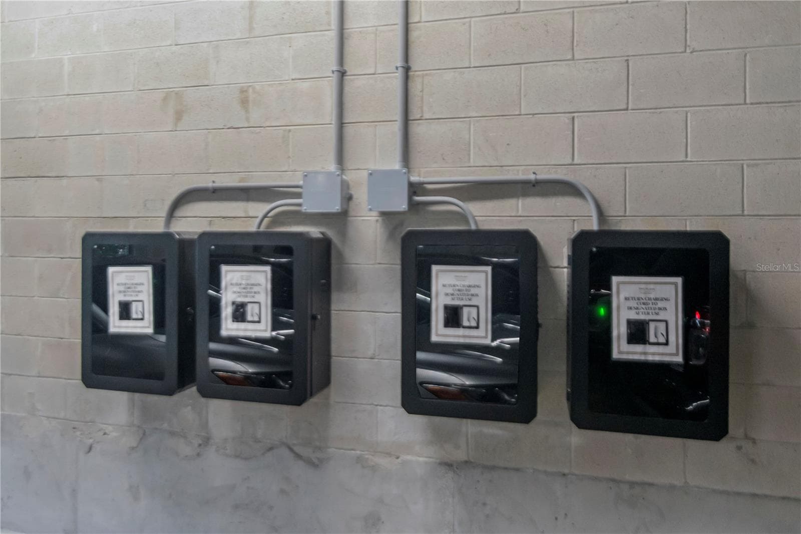 Building EV Chargers - 450 KNIGHTS RUN AVE #803, TAMPA
