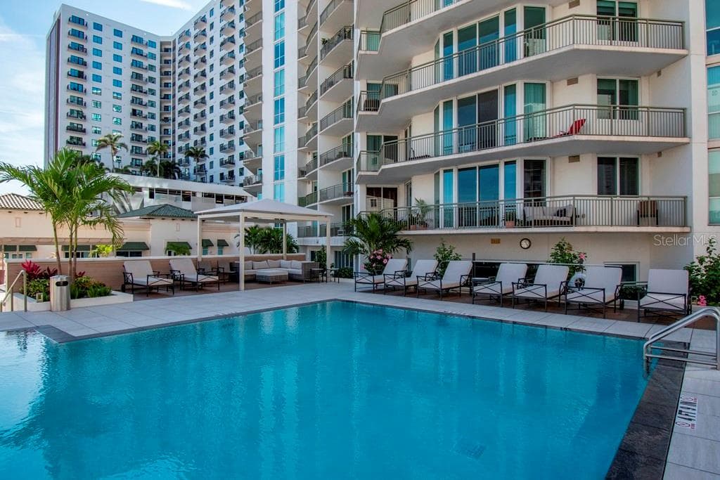 Condominium at 450 KNIGHTS RUN AVE #803, TAMPA, photo 47 of 62