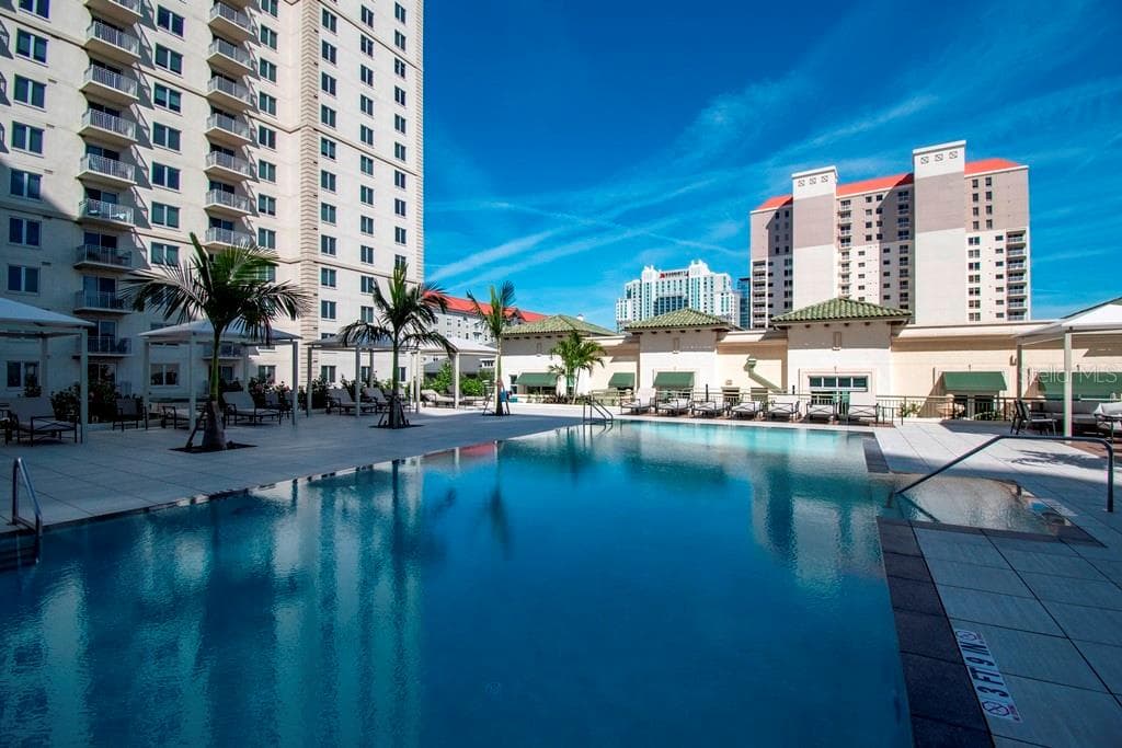 Condominium at 450 KNIGHTS RUN AVE #803, TAMPA, photo 49 of 62