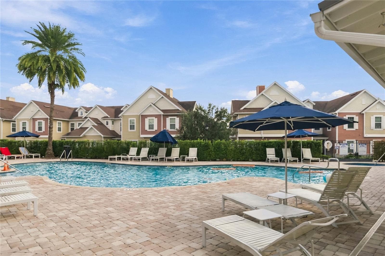 Townhouse at 2608 SUNRISE SHORES DR, KISSIMMEE, photo 38 of 53