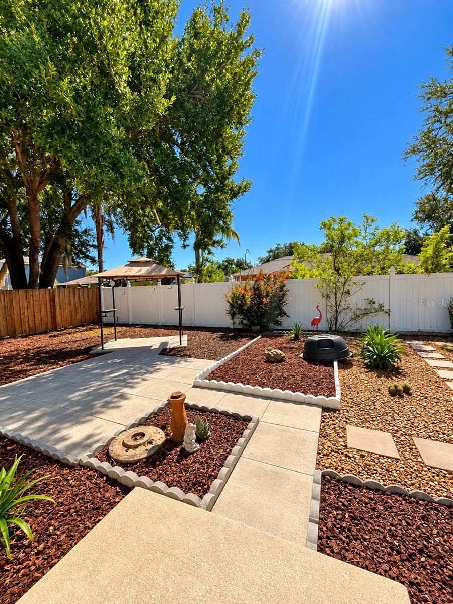 Backyard - 408 CARDINAL CT, POINCIANA