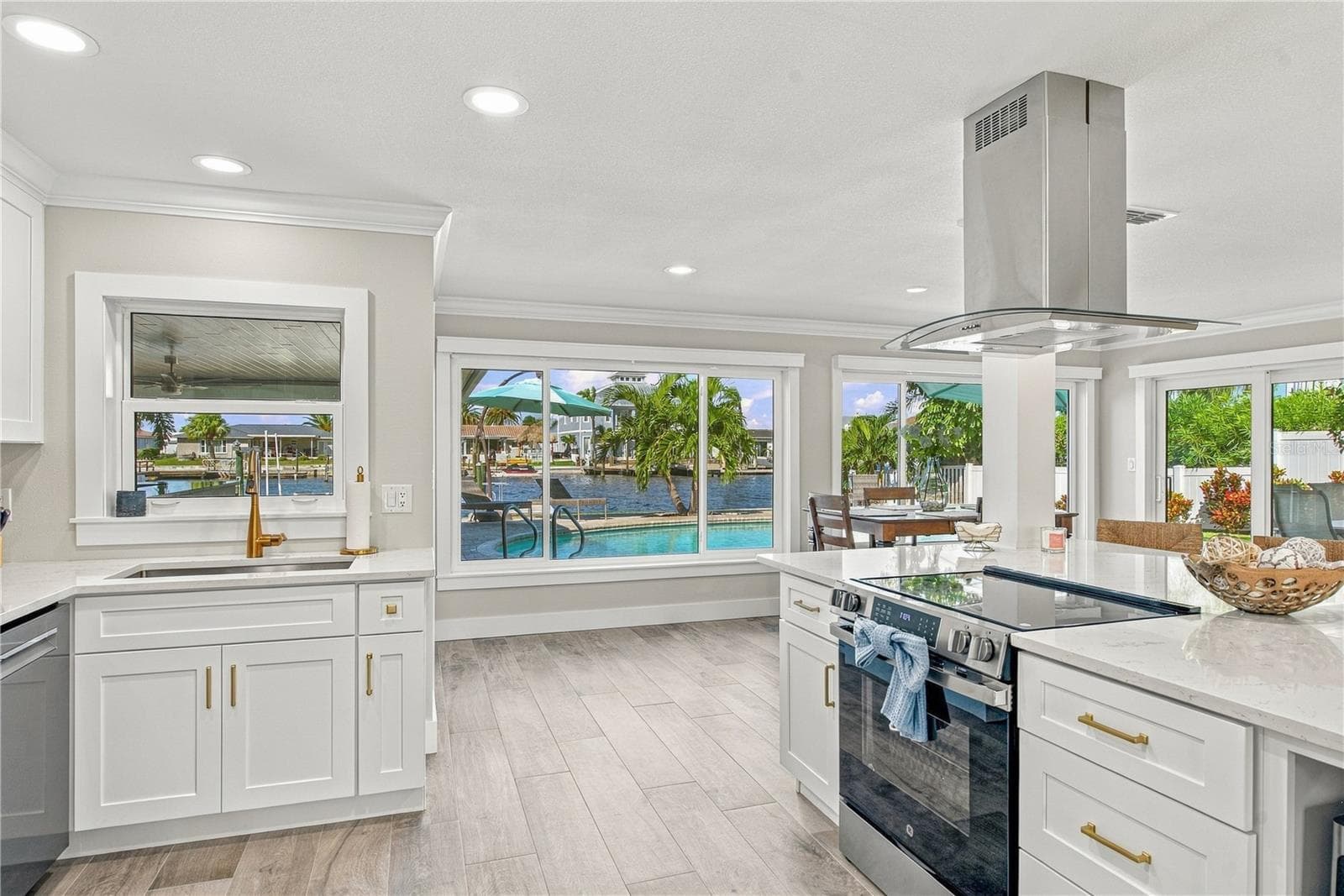 Single Family Residence at 5449 BOWLINE BND, NEW PORT RICHEY, photo 18 of 63