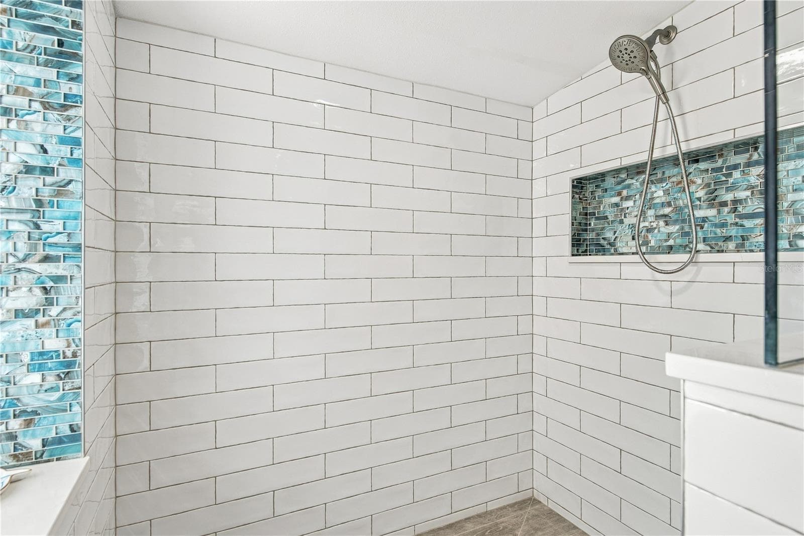 Bath 2 - 5449 BOWLINE BND, NEW PORT RICHEY