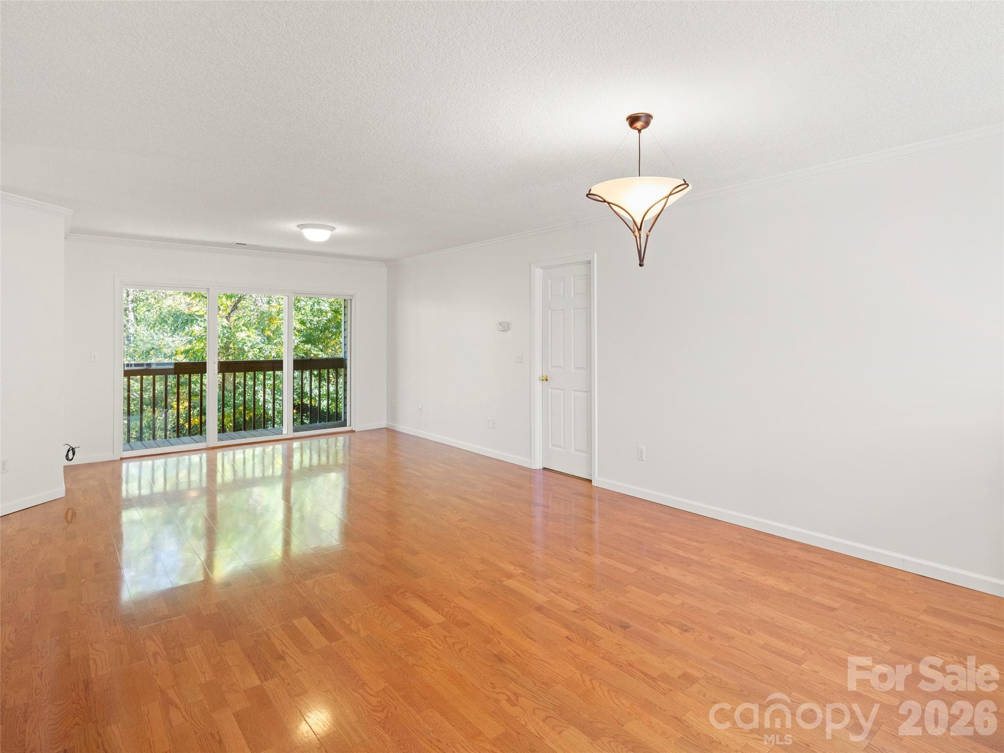 Condominium at 206 Waters Edge Drive, Weaverville, photo 4 of 27