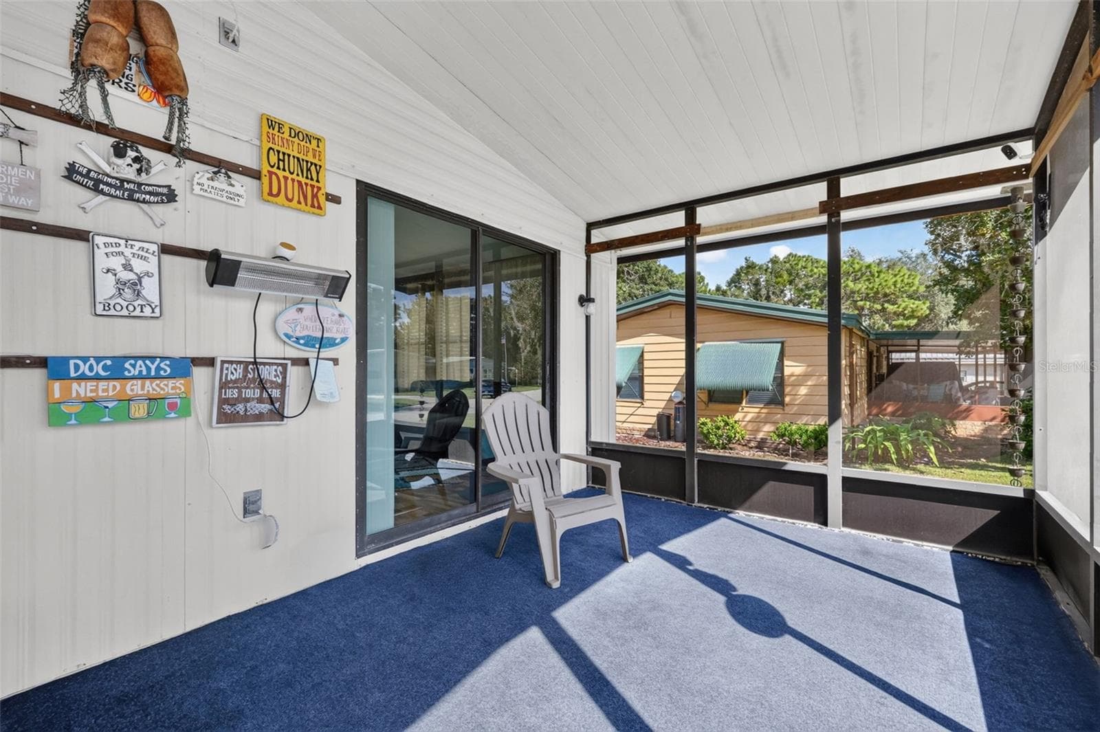 Large Covered Screened in front porch - 2005 STACEY DR, MOUNT DORA