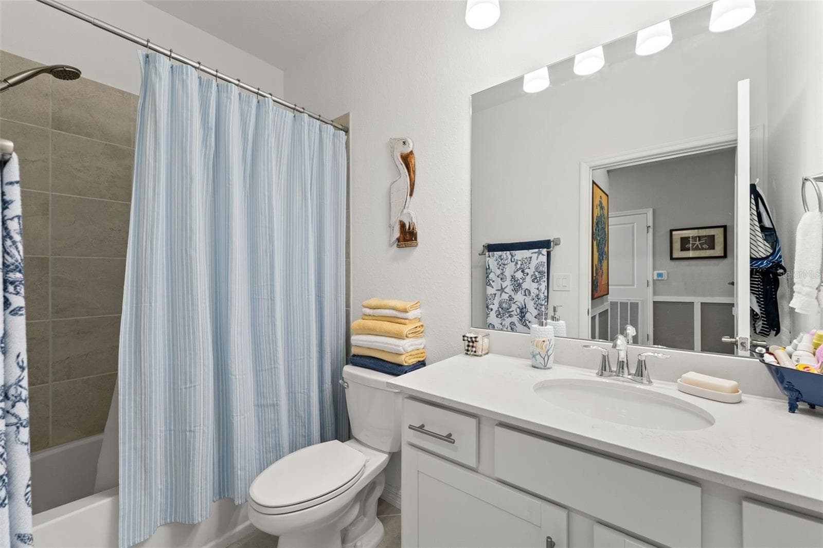 Condominium at 12280 WELLEN GOLF ST #402, VENICE, photo 16 of 49