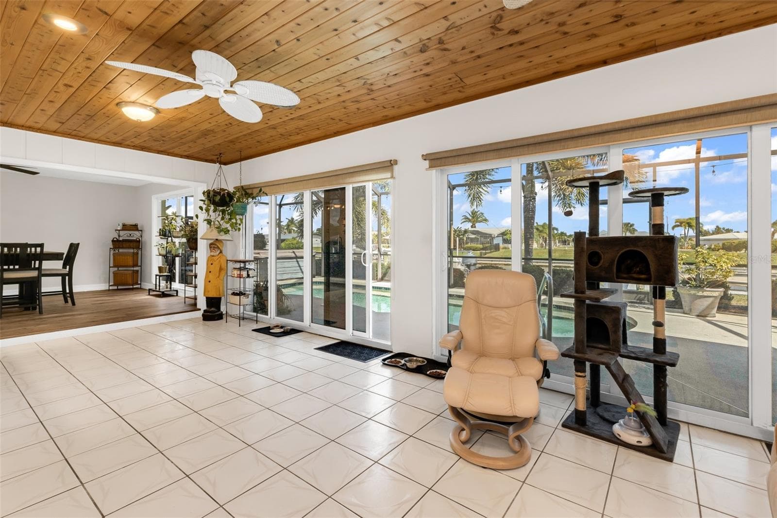 Single Family Residence at 536 MATARES DR, PUNTA GORDA, photo 33 of 56