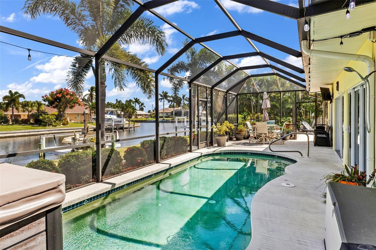 Single Family Residence at 536 MATARES DR, PUNTA GORDA, photo 35 of 56