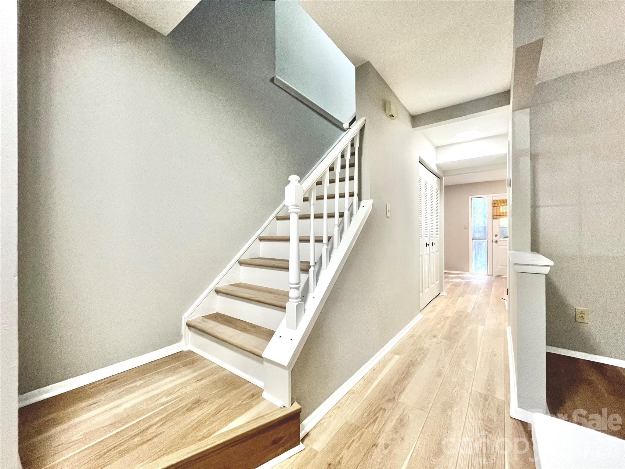 Townhouse at 8234 Knights Bridge Road, Charlotte, photo 10 of 16