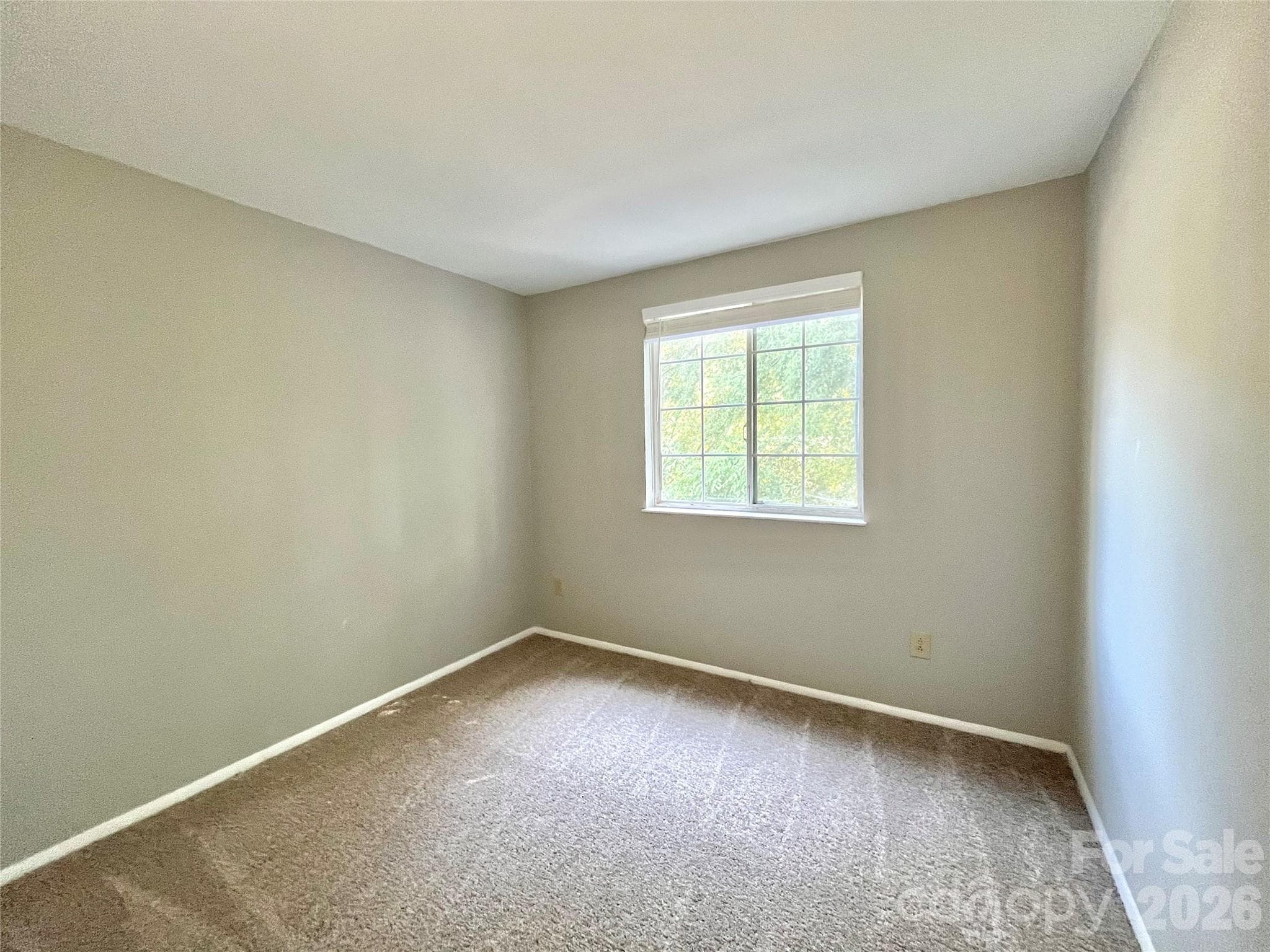Townhouse at 8234 Knights Bridge Road, Charlotte, photo 12 of 16