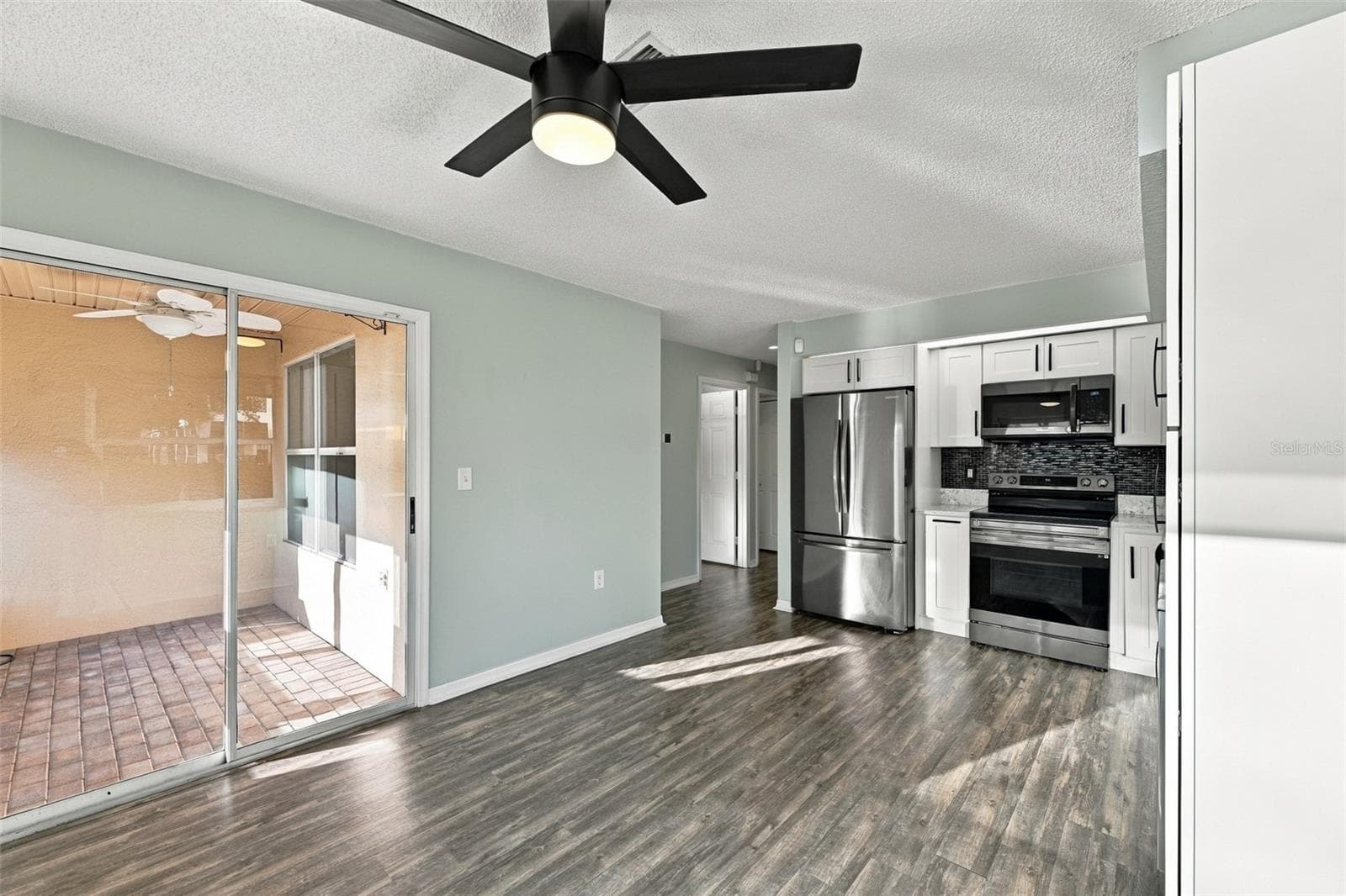 Townhouse at 9049 ANTIGUA DR, SEMINOLE, photo 19 of 56