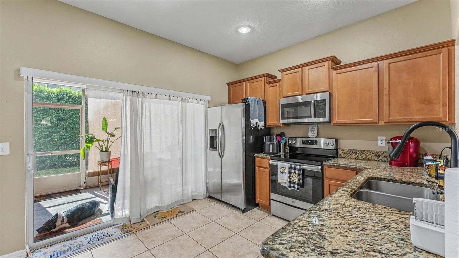 Townhouse at 4171 SHADE TREE LN, LAKELAND, photo 12 of 46