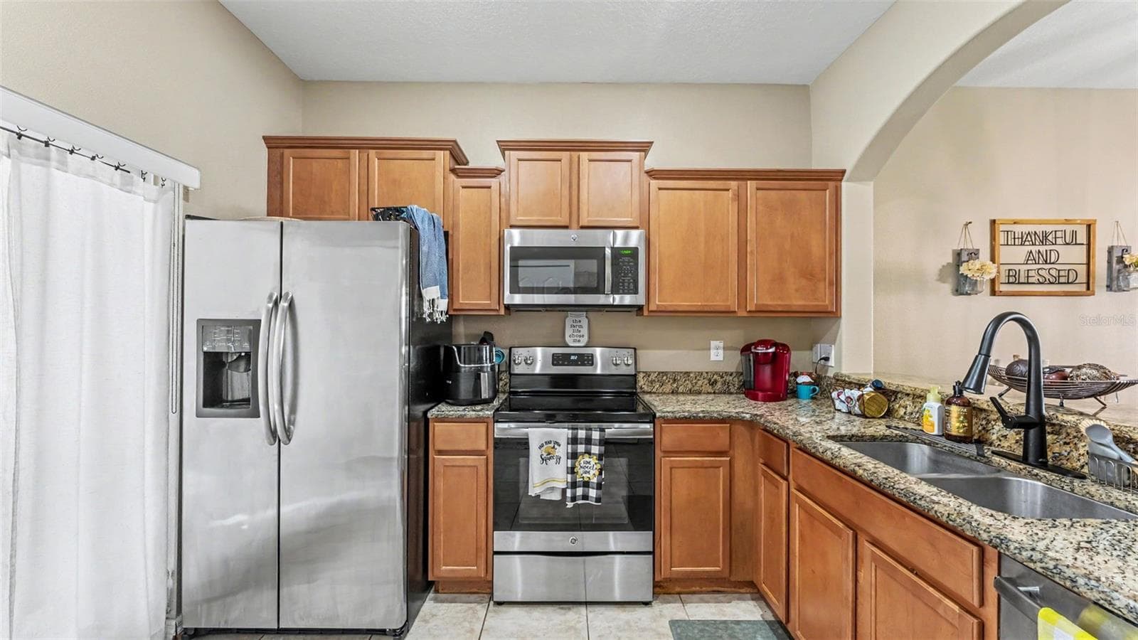 Townhouse at 4171 SHADE TREE LN, LAKELAND, photo 13 of 46