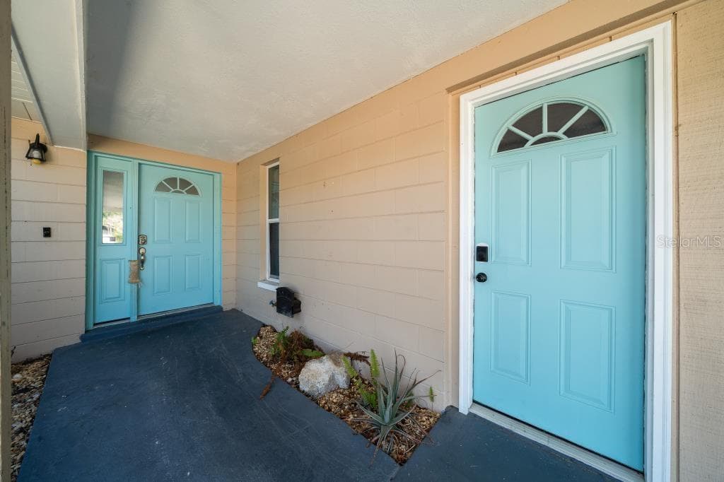Single Family Residence at 10 EMERALD RUN, OCALA, photo 5 of 41