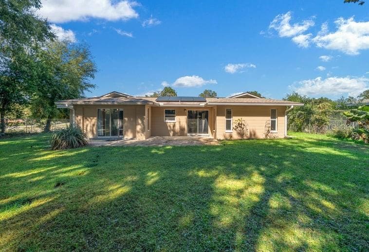Single Family Residence at 10 EMERALD RUN, OCALA, photo 30 of 41