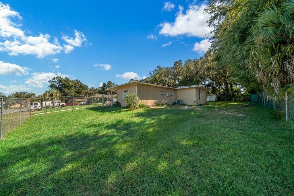 Single Family Residence at 10 EMERALD RUN, OCALA, photo 35 of 41