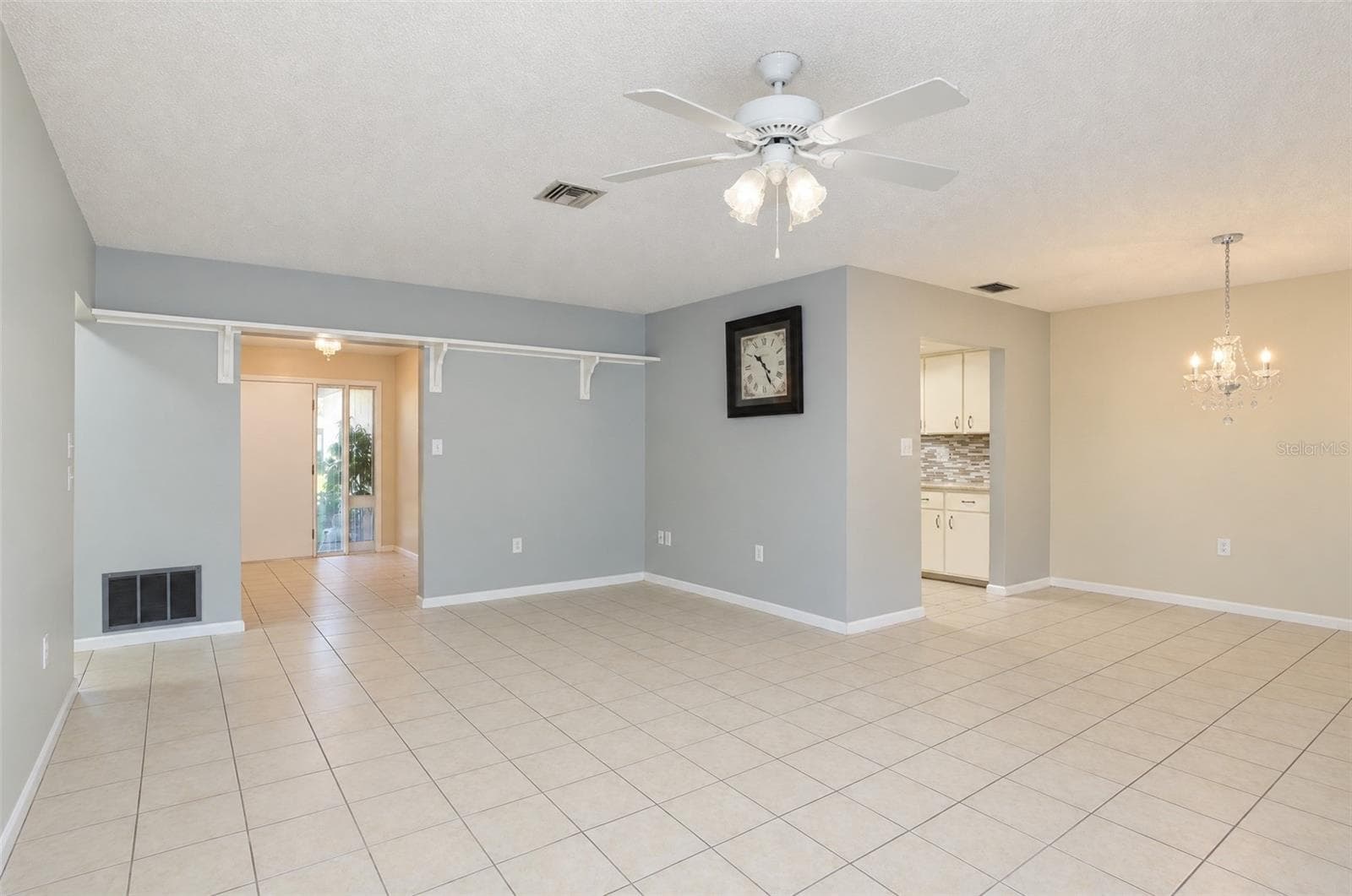 Villa at 3863 NE 17TH STREET CIR, OCALA, photo 14 of 40