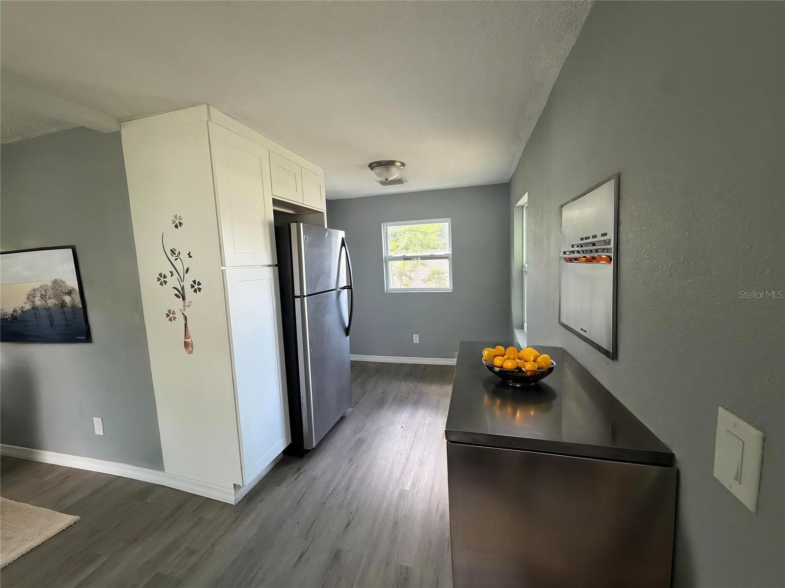 Single Family Residence at 1208 17TH ST N, ST PETERSBURG, photo 5 of 10