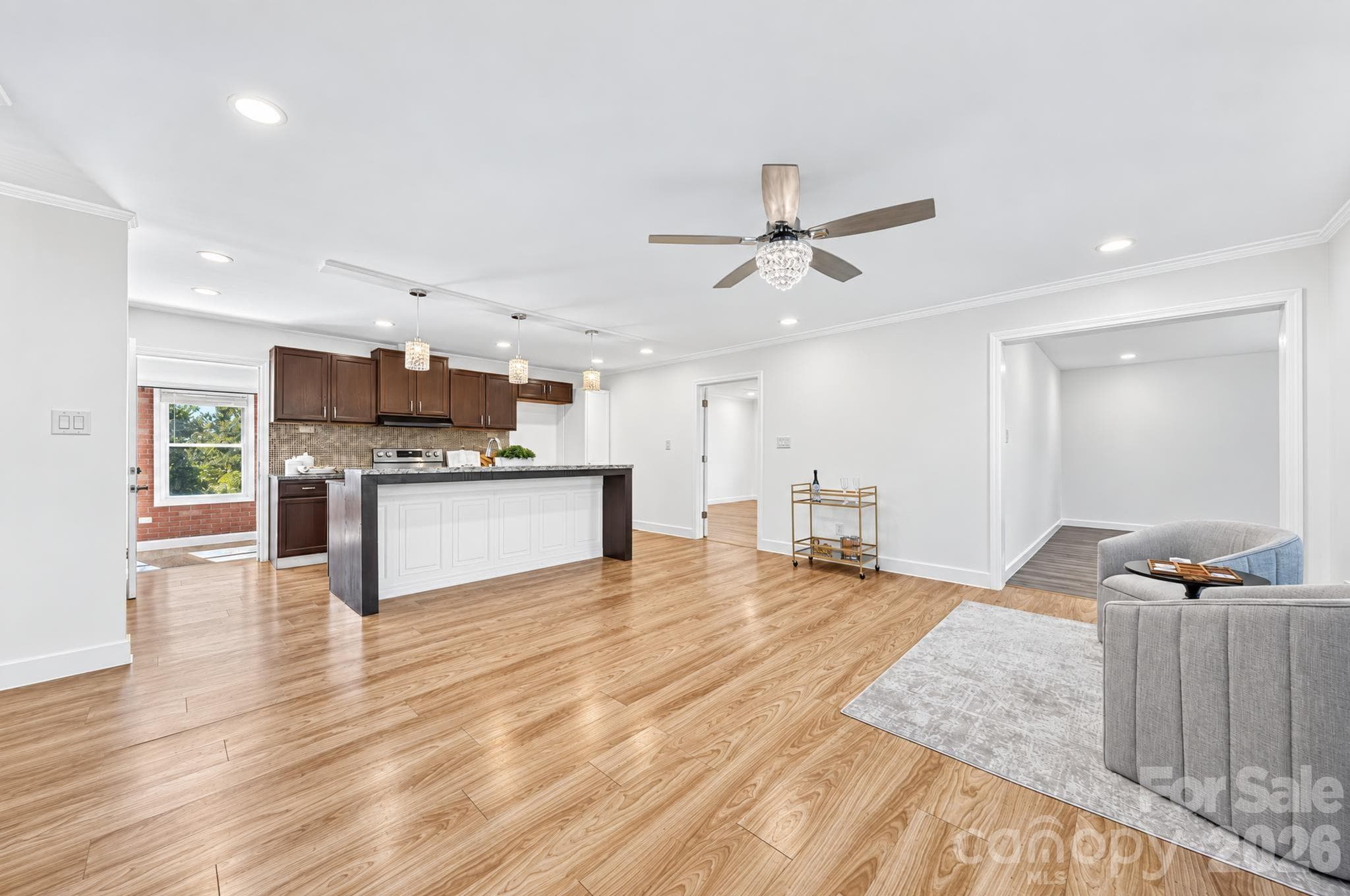 Single Family Residence at 892 Taylor Drive, Lancaster, photo 7 of 45