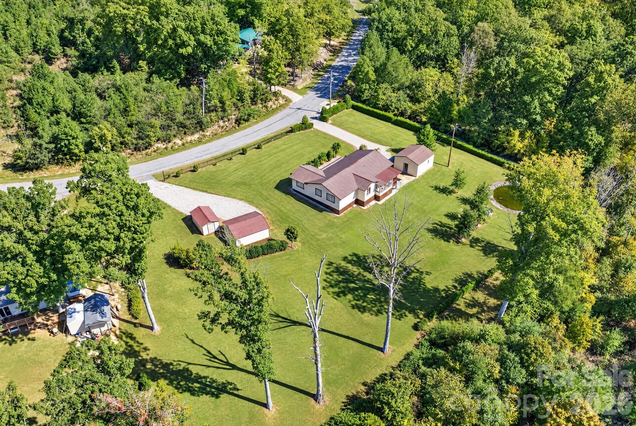 Single Family Residence at 892 Taylor Drive, Lancaster, photo 44 of 45