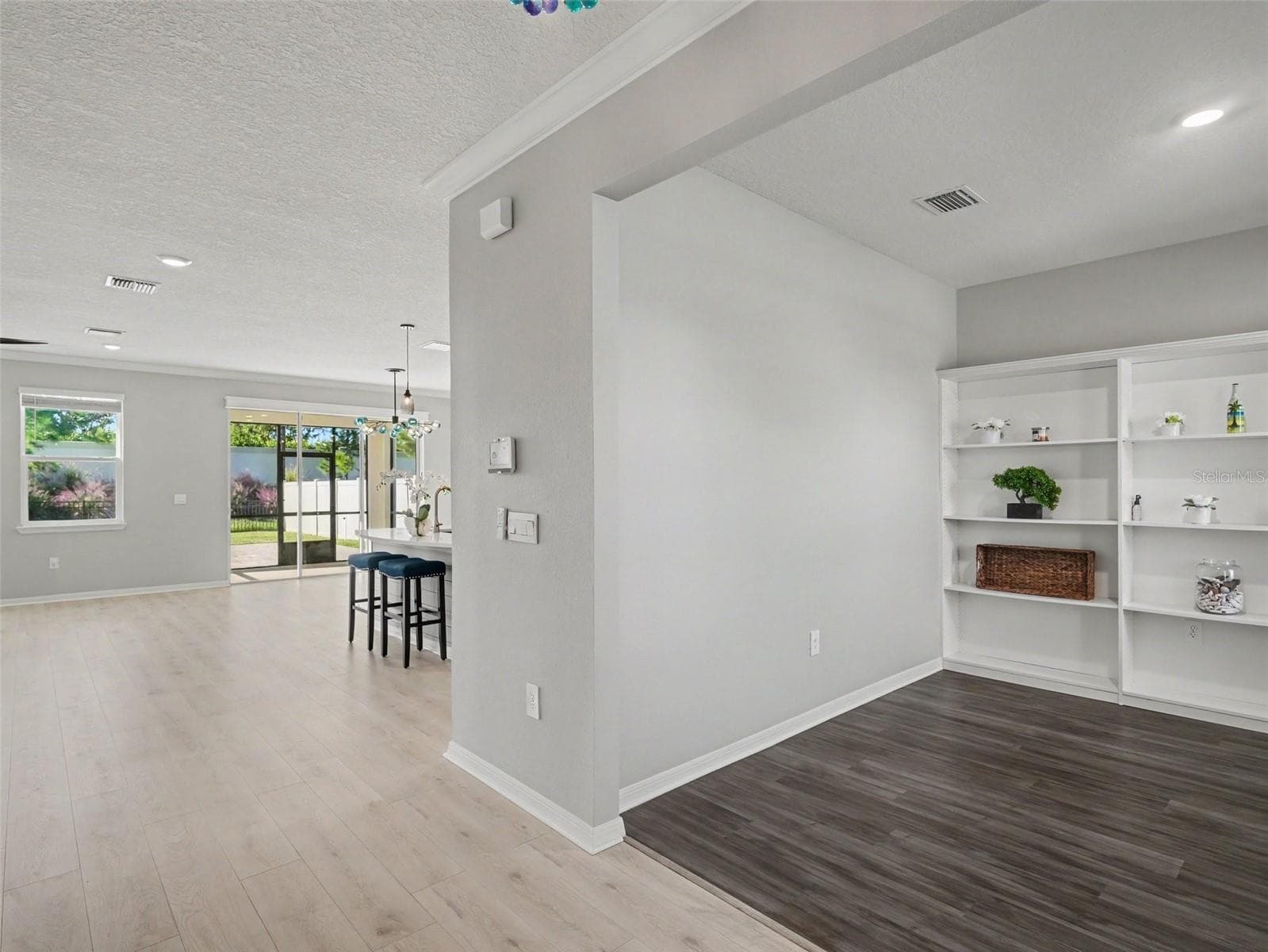 entrance - 5731 WOODLAND SAGE DR, SARASOTA