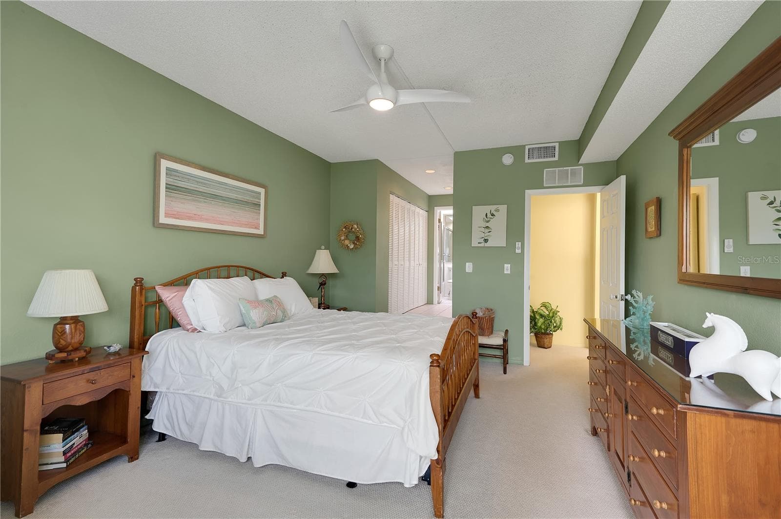 Townhouse at 3803 E BAY DR #9, HOLMES BEACH, photo 11 of 37
