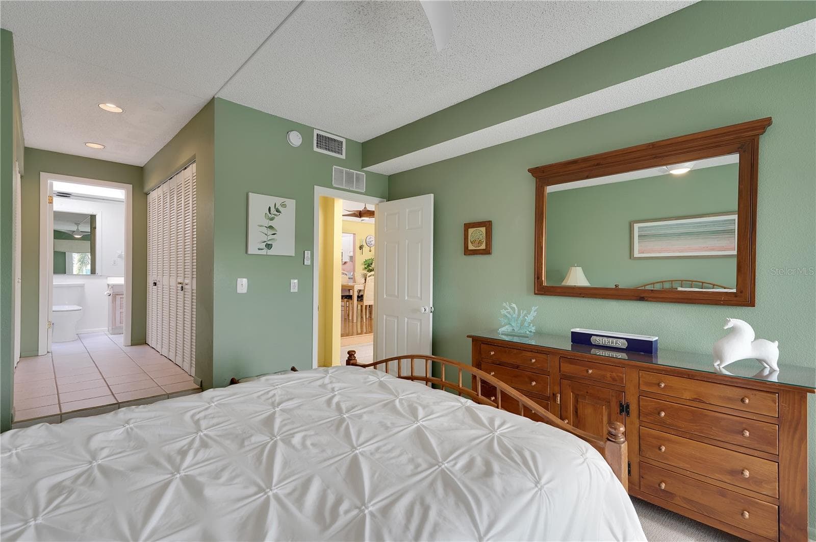 Townhouse at 3803 E BAY DR #9, HOLMES BEACH, photo 12 of 37