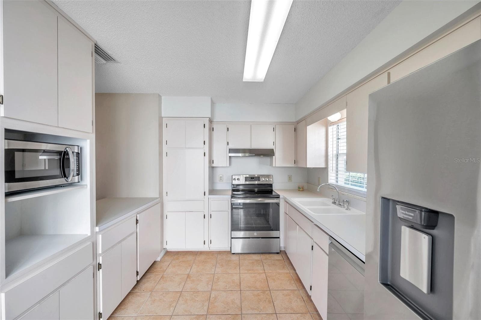 Condominium at 6632 HICKORYWOOD LN #4B, NEW PORT RICHEY, photo 12 of 42