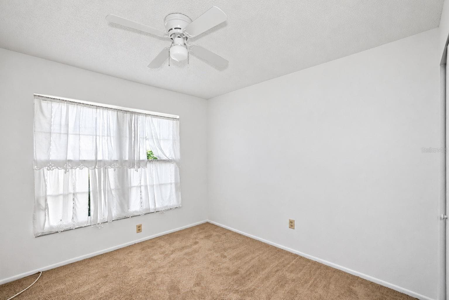 Condominium at 1111 TARRIDON CT #1111, DUNEDIN, photo 17 of 40