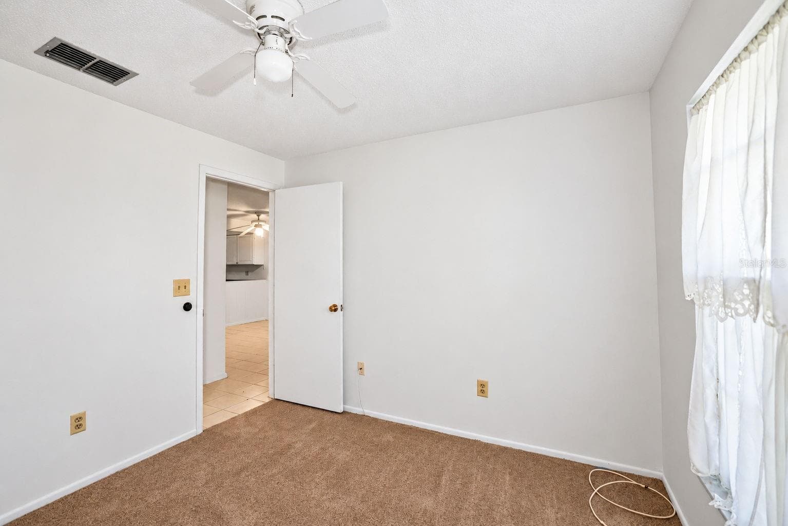 Condominium at 1111 TARRIDON CT #1111, DUNEDIN, photo 18 of 40