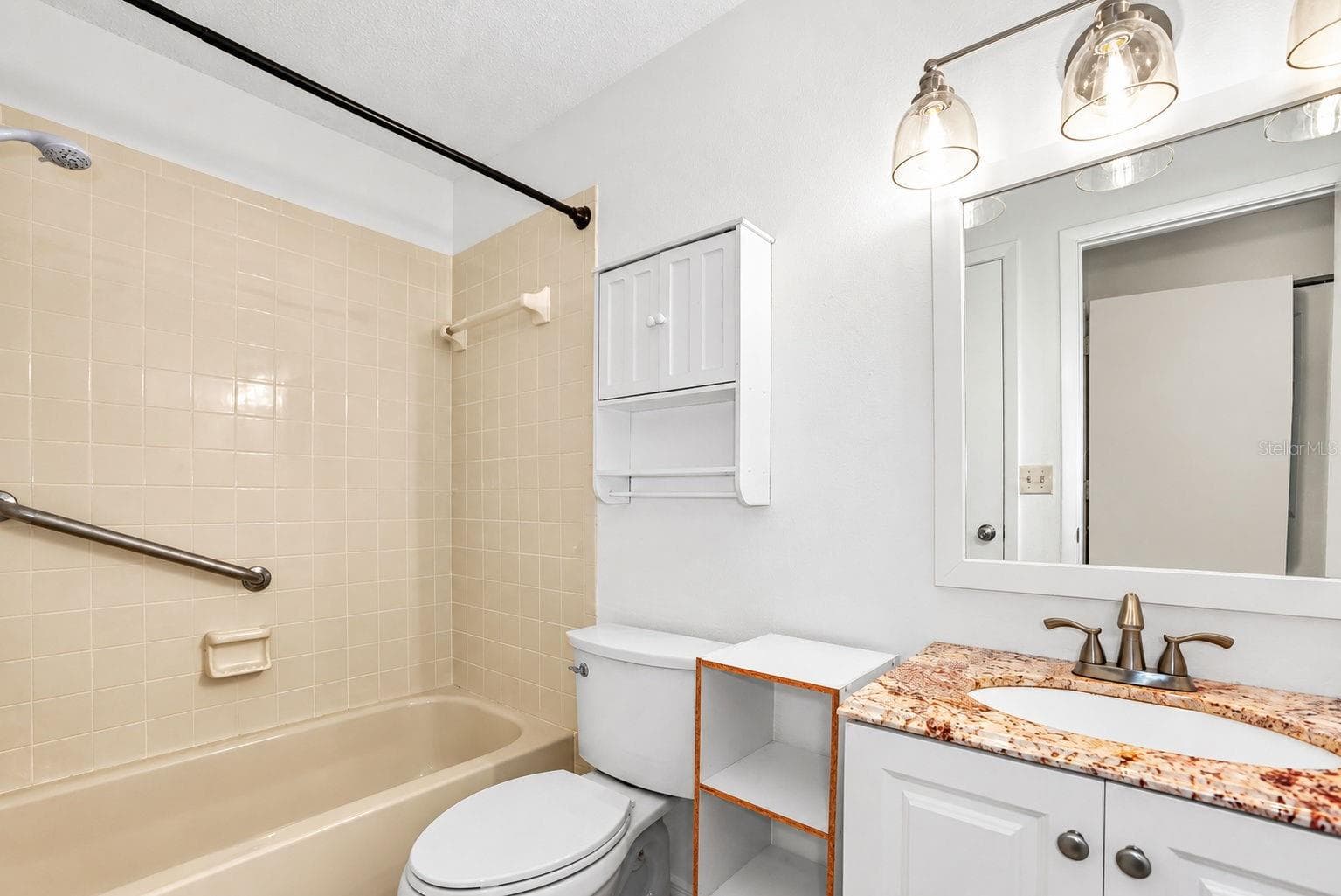 Condominium at 1111 TARRIDON CT #1111, DUNEDIN, photo 19 of 40