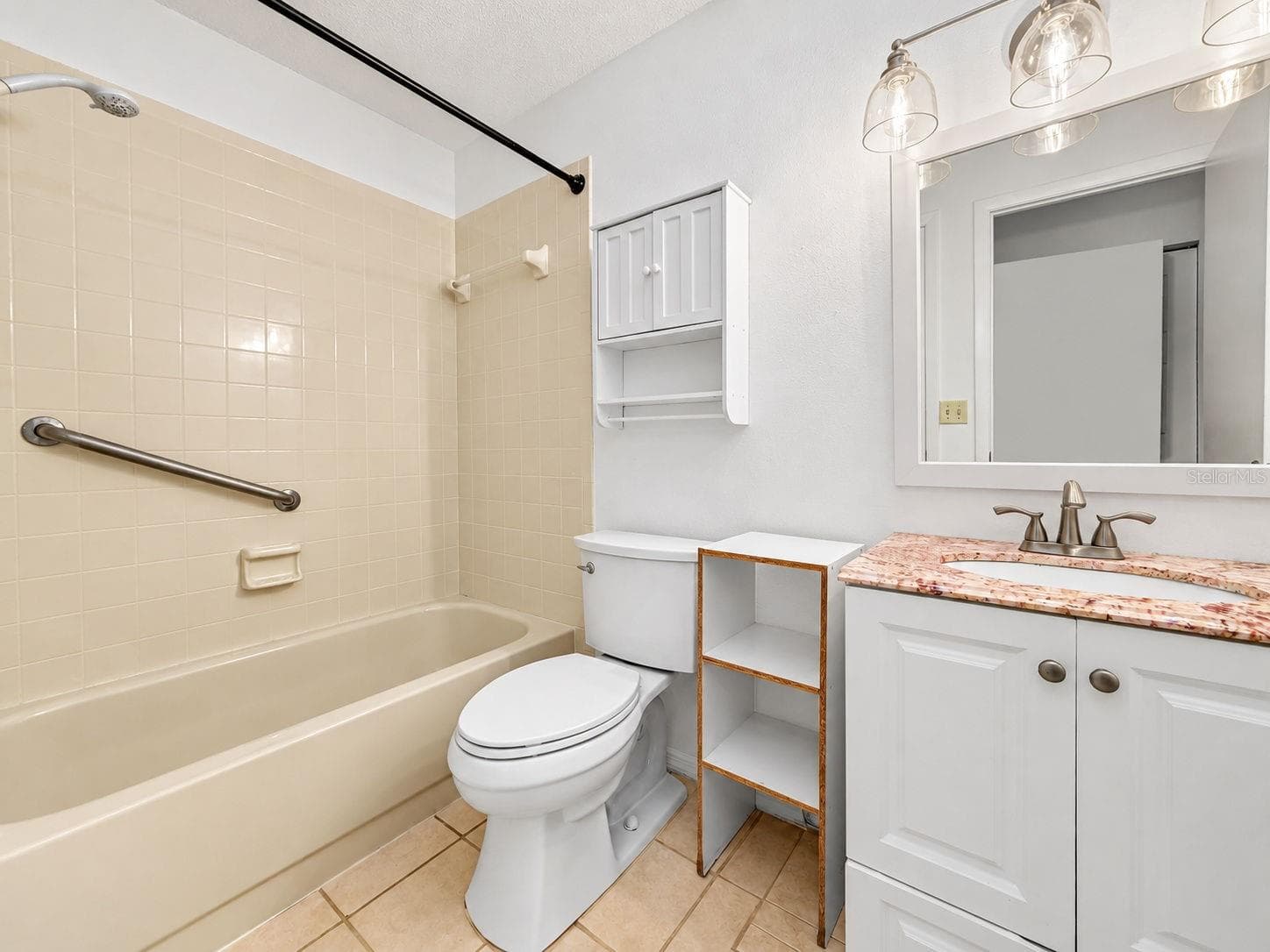 Condominium at 1111 TARRIDON CT #1111, DUNEDIN, photo 20 of 40