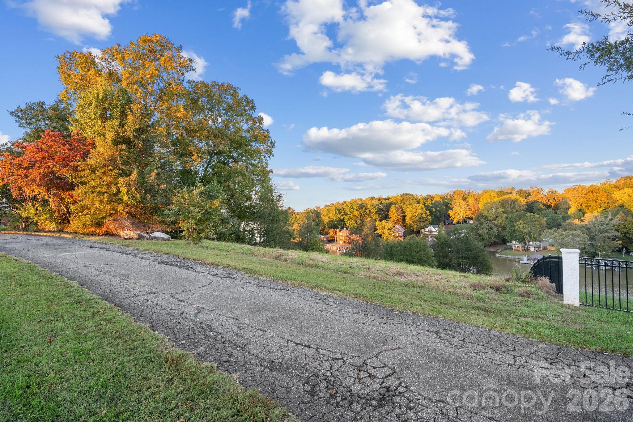 Lot at 6428 Huntington Lane, Conover, photo 4 of 13