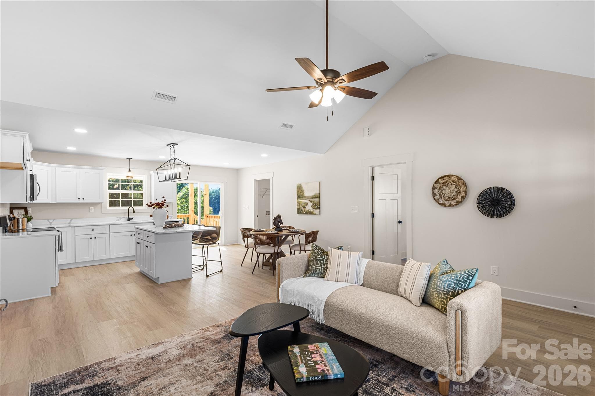 Single Family Residence at 201 Springlake Road, York, photo 6 of 38