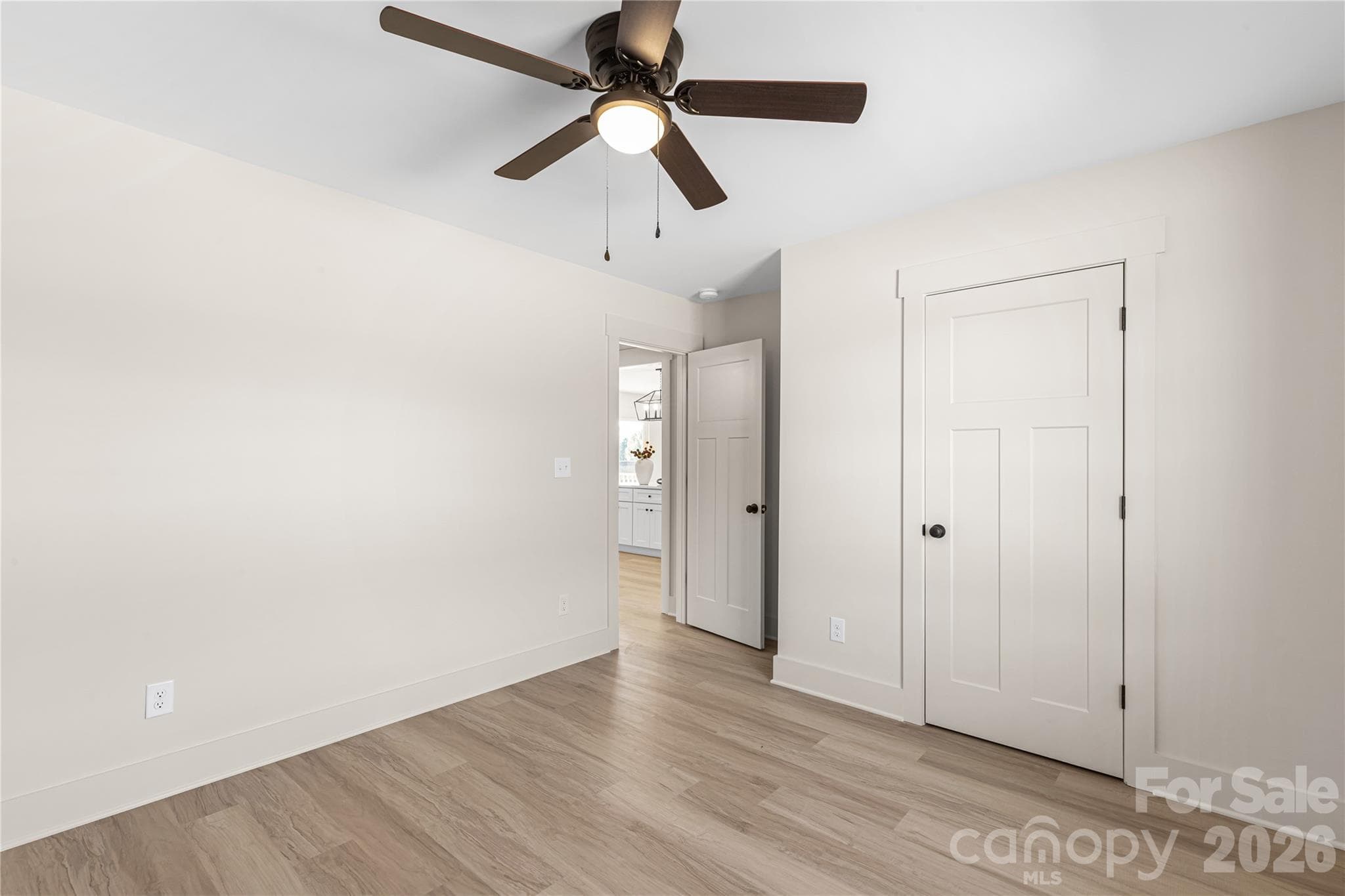 Single Family Residence at 201 Springlake Road, York, photo 20 of 38