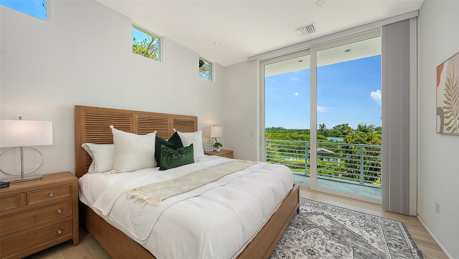 guest bedroom 1. 2nd floor - 4317 MIDNIGHT PASS RD, SARASOTA